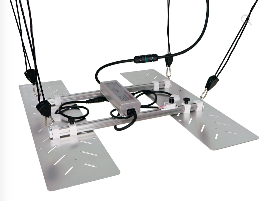 Der Wingman 600L - 80cm × 80cm